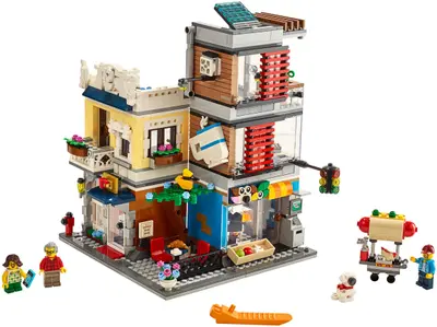 LEGO Creator 31097 Townhouse Pet Shop & Café set