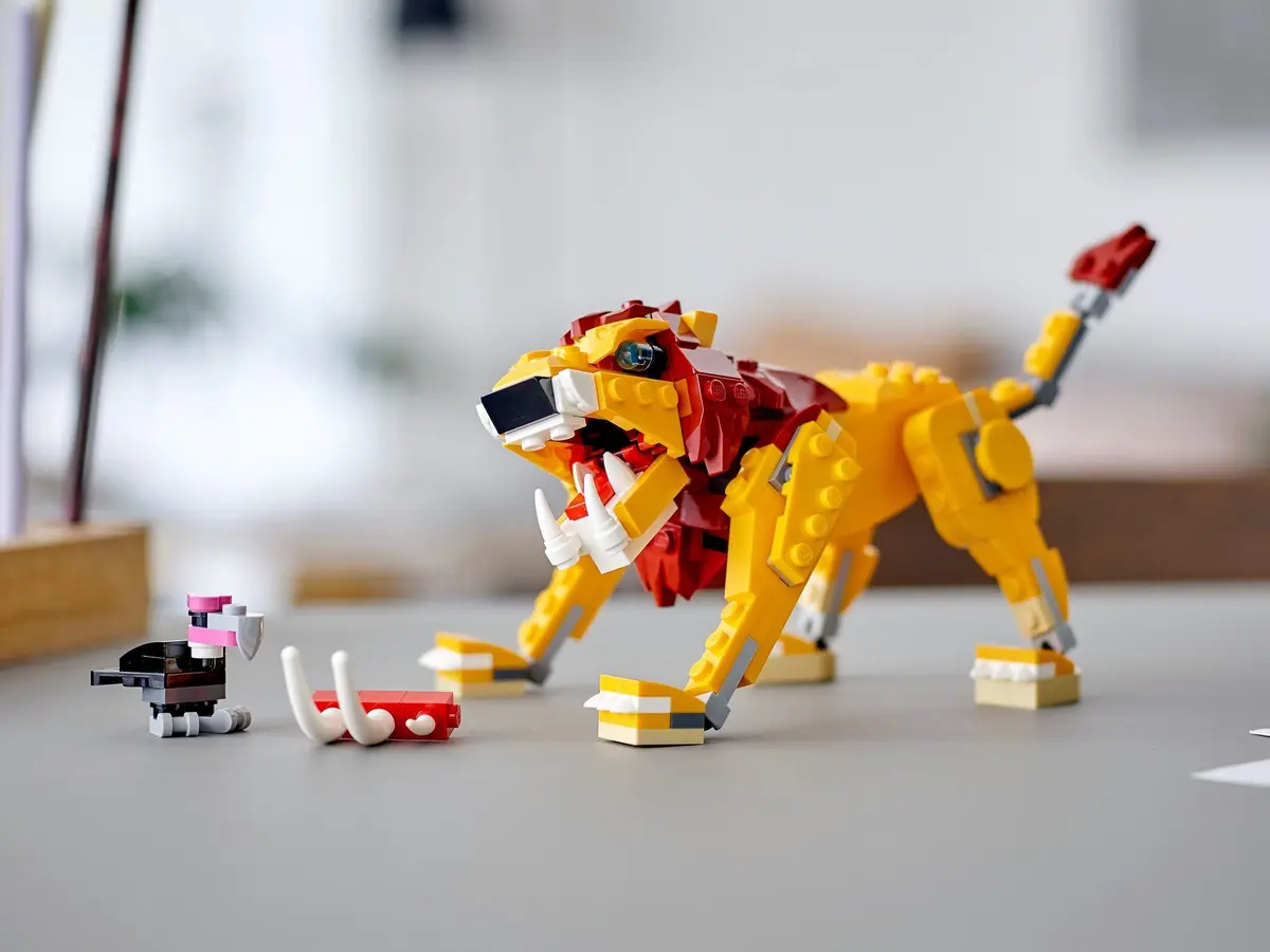 LEGO Creator 31112 Wild Lion set, image 7