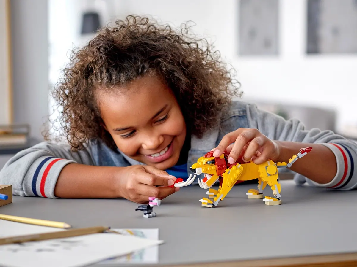 LEGO Creator 31112 Wild Lion set, image 6