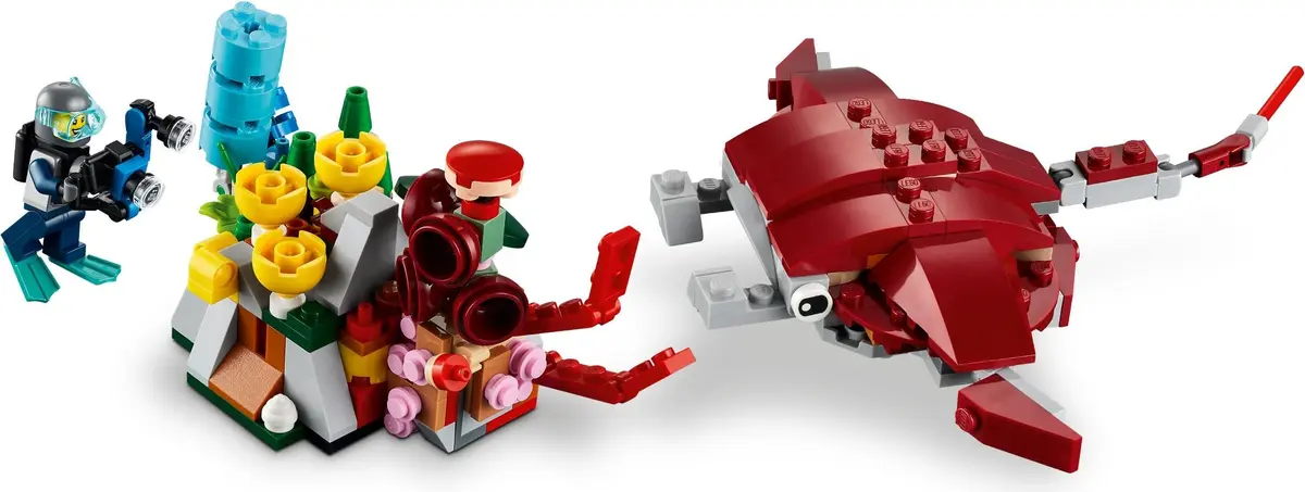 LEGO Creator 31130 Sunken Treasure Mission set, image 6