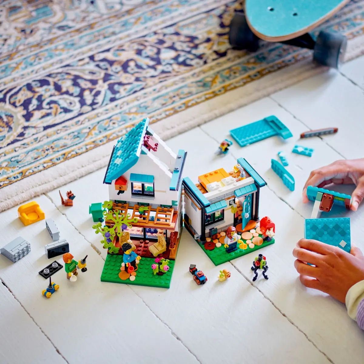 LEGO Creator 31139 Cosy House set, image 5