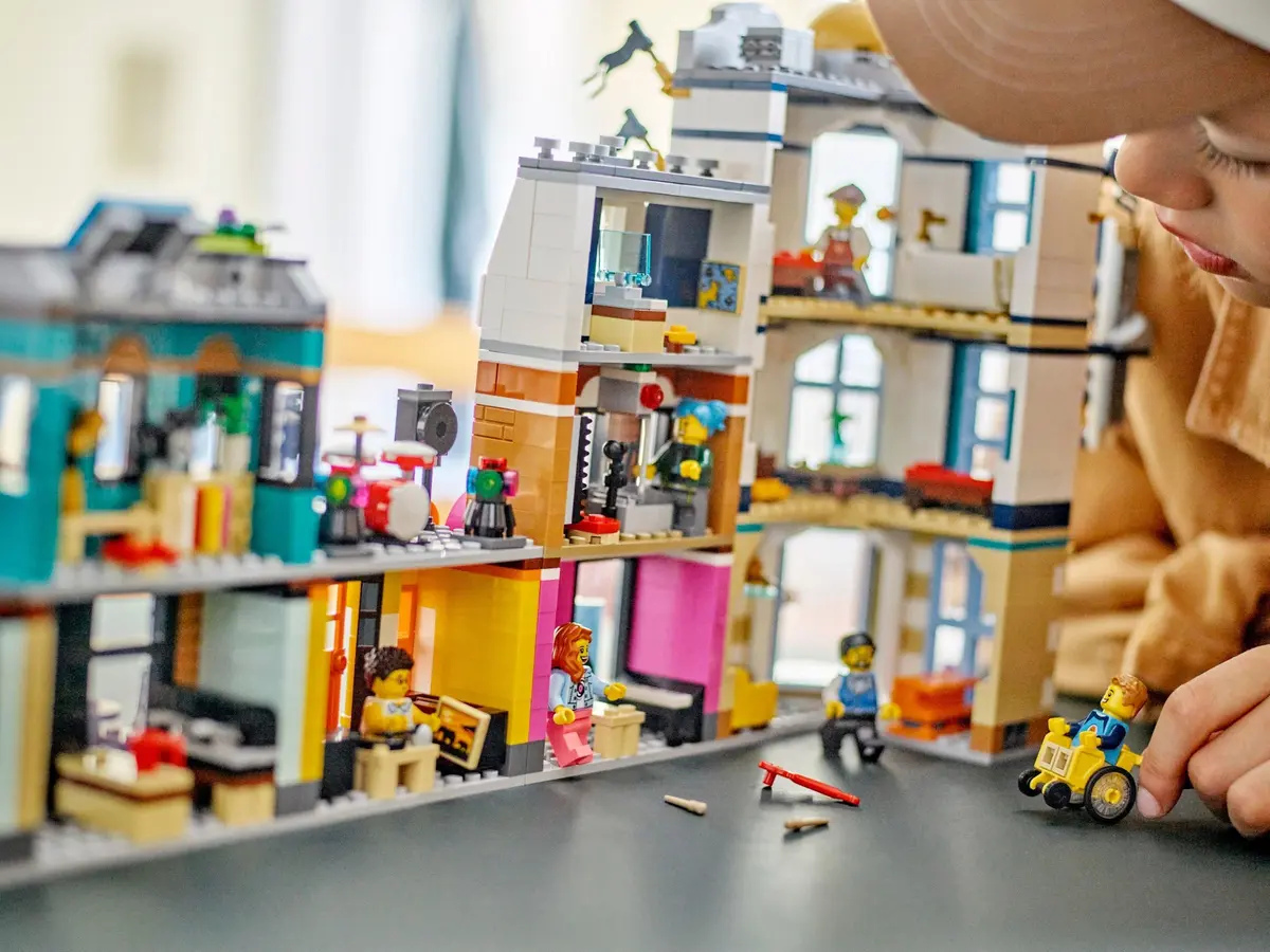 LEGO Creator 31141 Main Street set, image 12