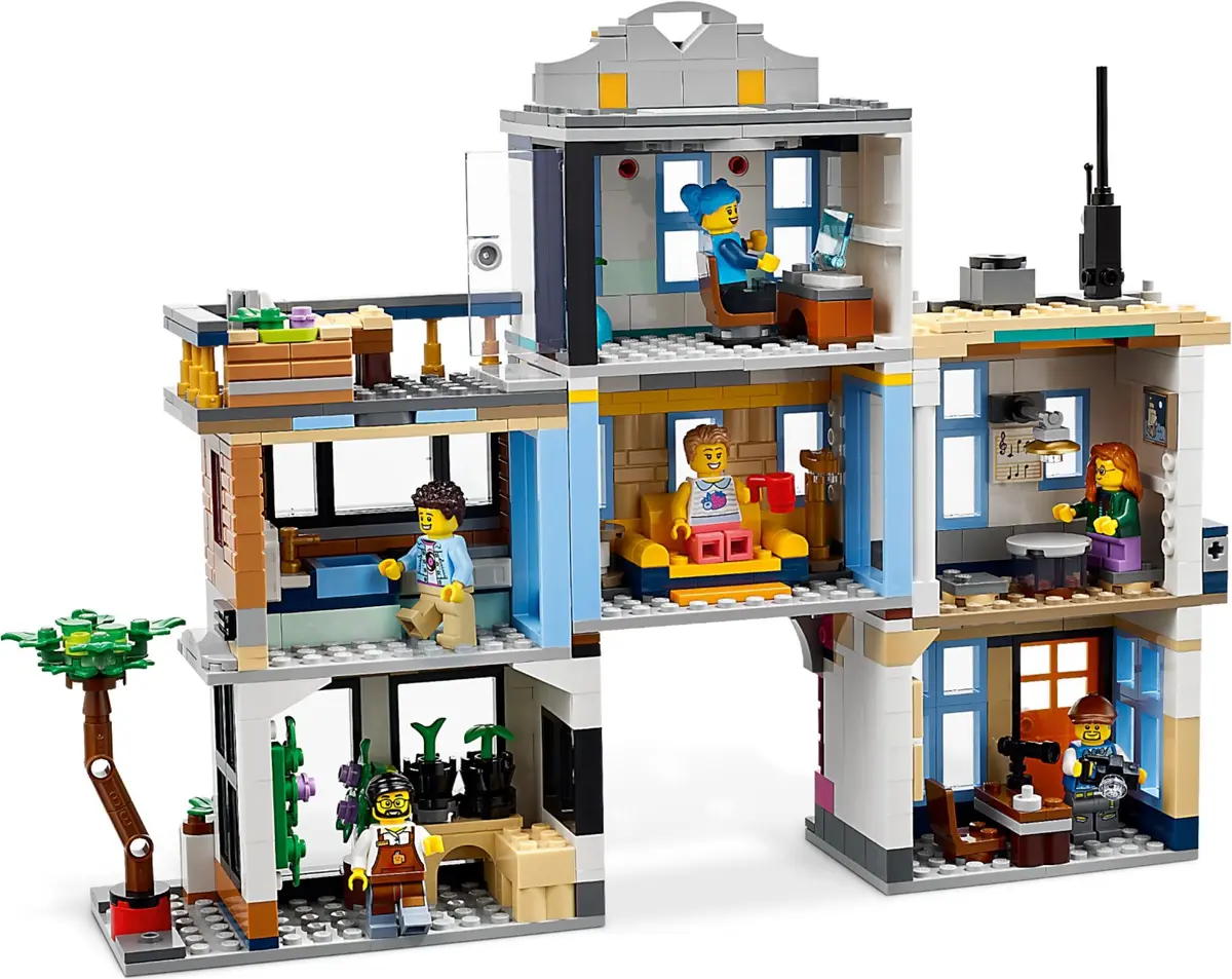 LEGO Creator 31141 Main Street set, image 8