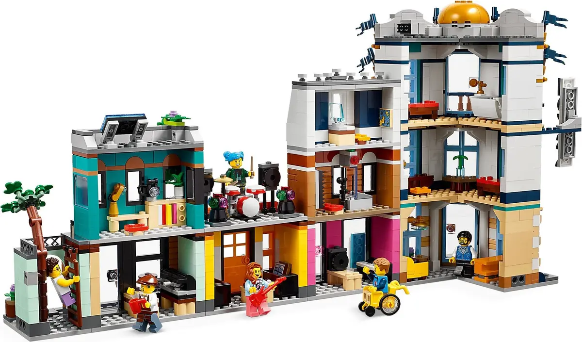 LEGO Creator 31141 Main Street set, image 6