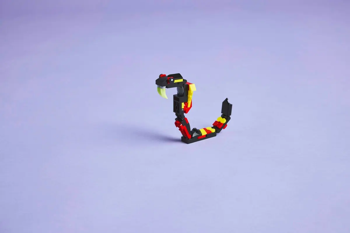 LEGO Creator 31159 Surprising Spider set, image 7