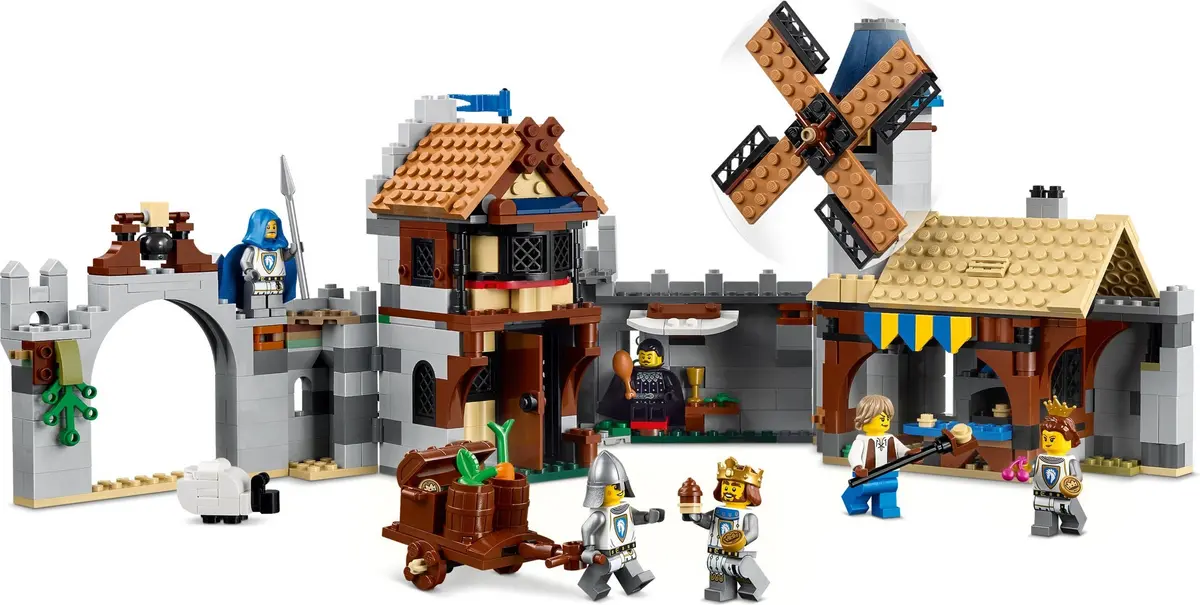 LEGO Creator 31168 Medieval Horse Knight Castle set, image 9