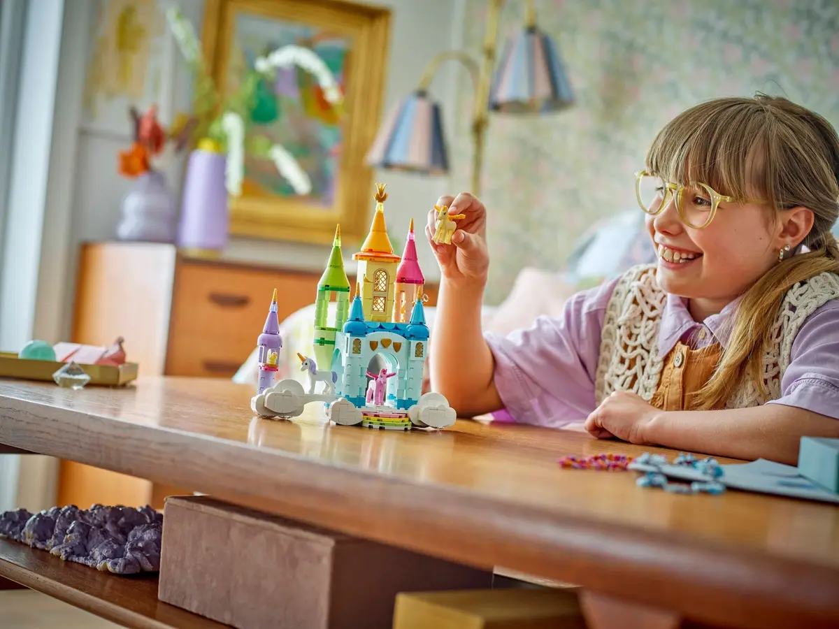 LEGO Creator 31175 Unicorn Castle set, image 6