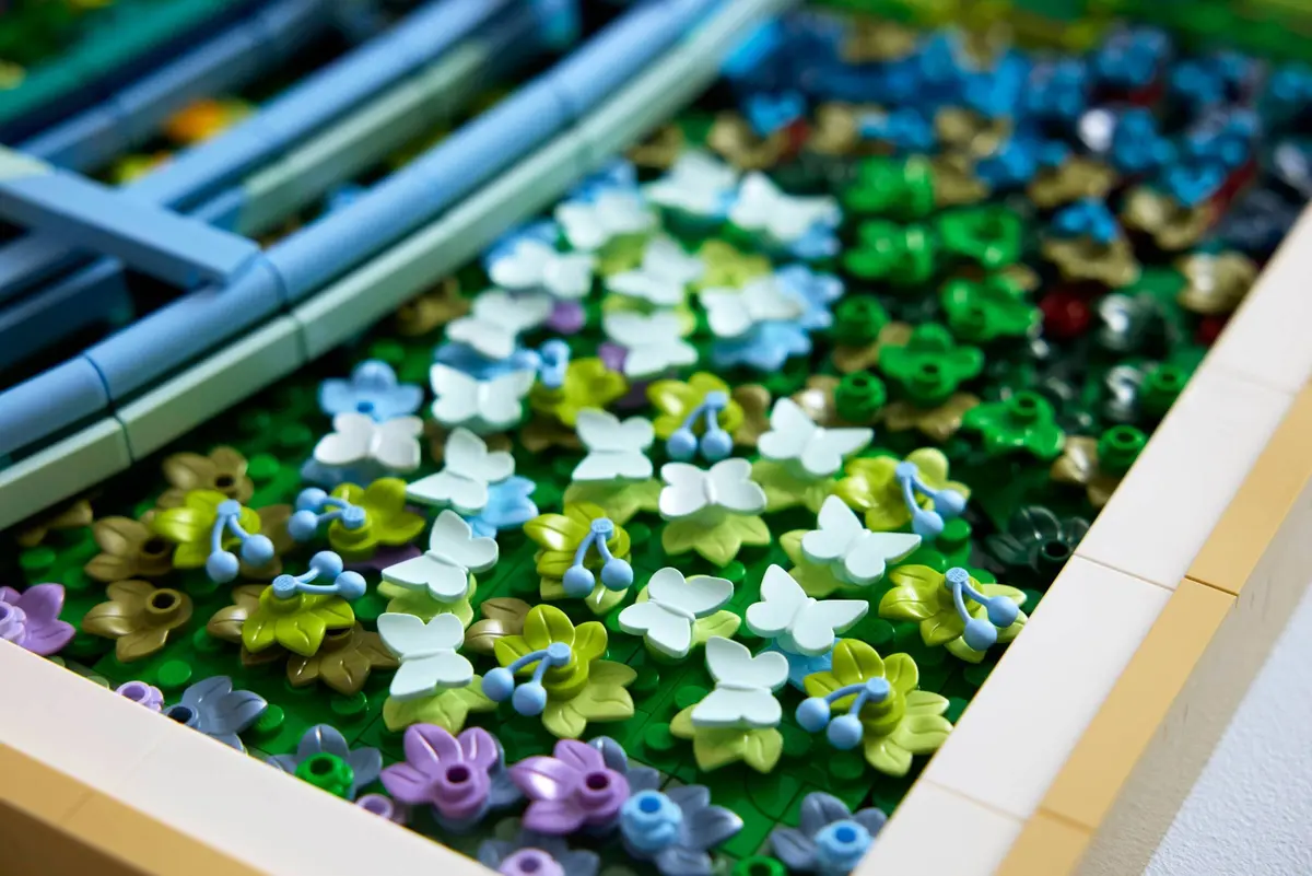 LEGO Art 31220 Claude Monet - Bridge over a Pond of Water Lilies set, image 5