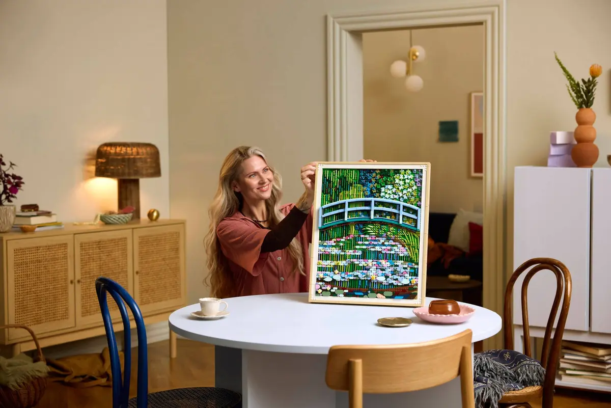 LEGO Art 31220 Claude Monet - Bridge over a Pond of Water Lilies set, image 10