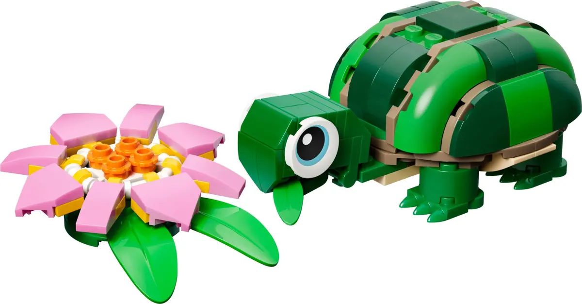 LEGO Creator 31377 Turtle with a Water Lily set