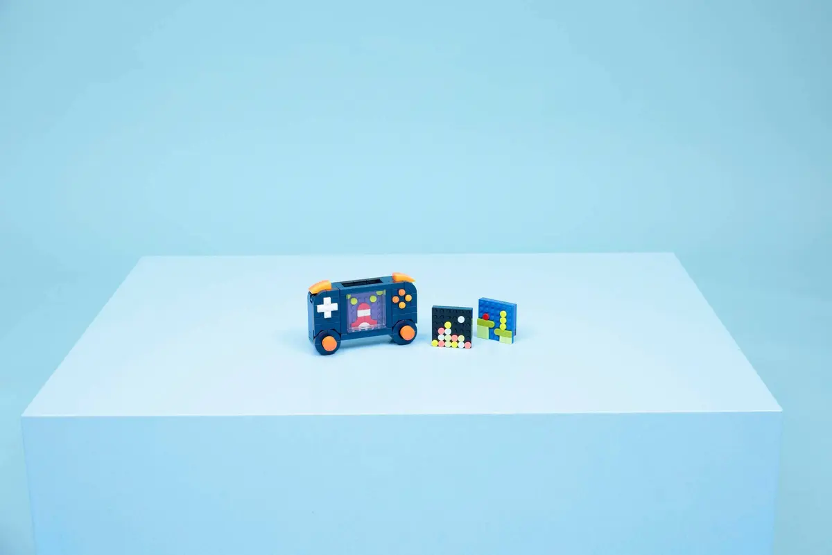 LEGO Creator 31380 Retro Gaming Console set, image 8