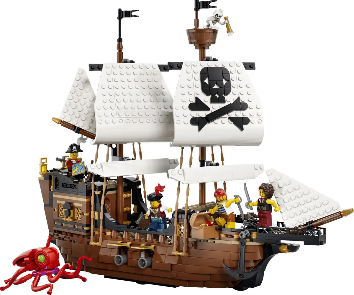 LEGO Creator 31387 Iconic Pirate Ship set