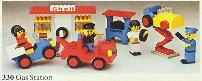 LEGO Building Set with People 330 Gas Station set
