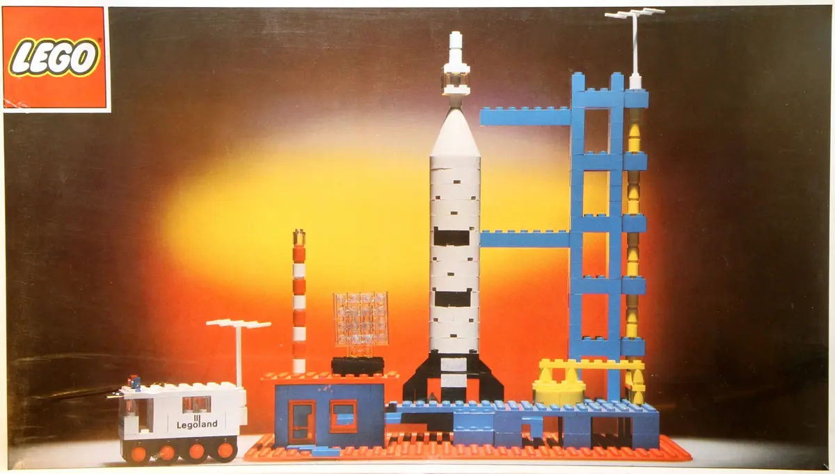 LEGO LEGOLAND 358 Rocket Base set