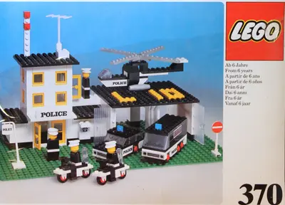 LEGO LEGOLAND 370 Police Headquarters set