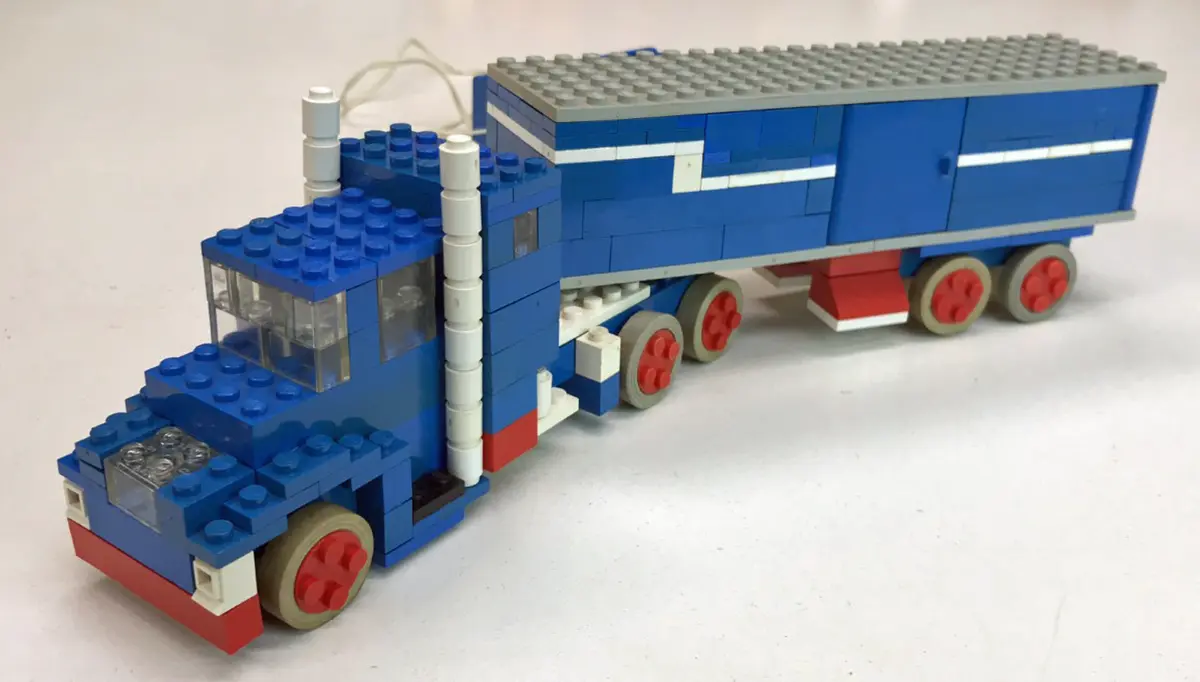 LEGO Samsonite 371 Motorized Truck Set set, image 4