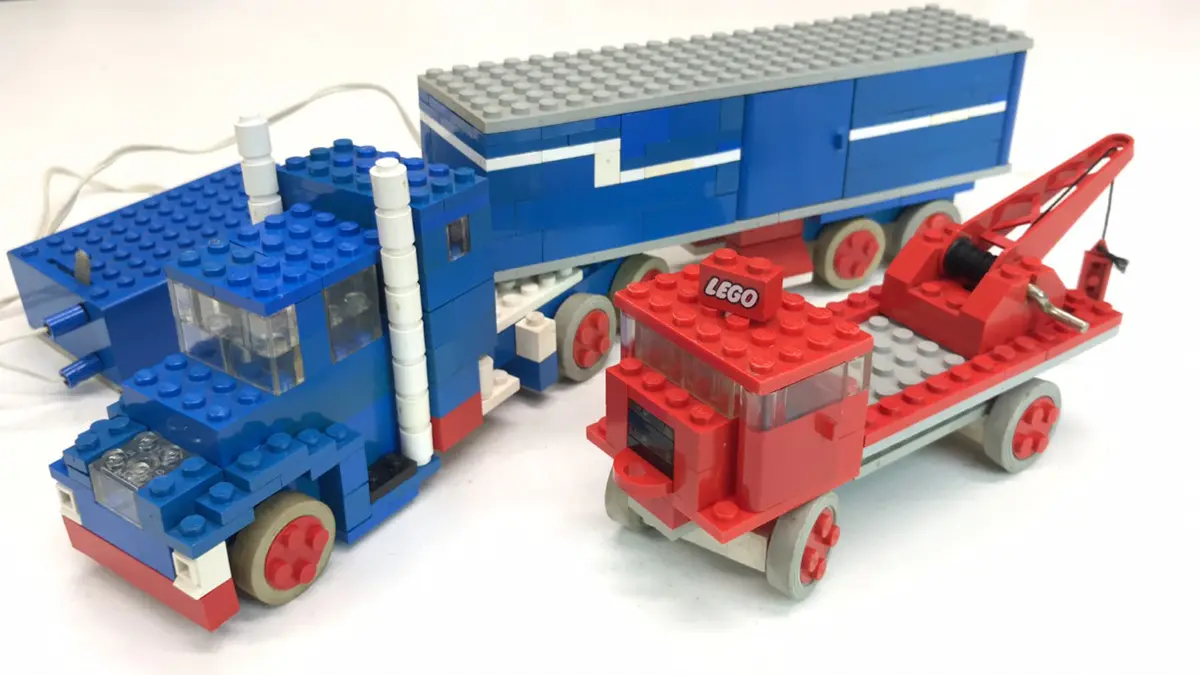 LEGO Samsonite 371 Motorized Truck Set set, image 2