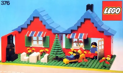 LEGO Town 376 House with Garden set