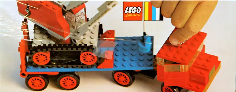 LEGO LEGOLAND 377 Crane w/Float Truck set