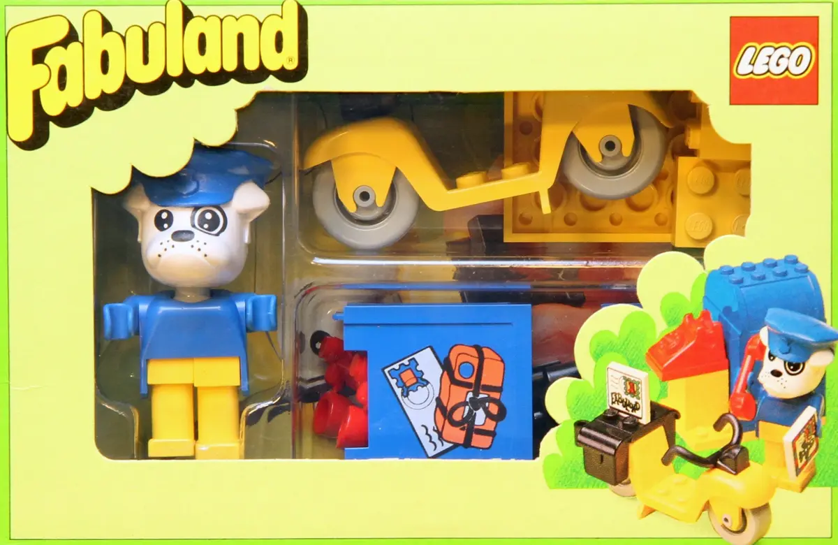 LEGO Fabuland 3793 Boris Bulldog and Mailbox set