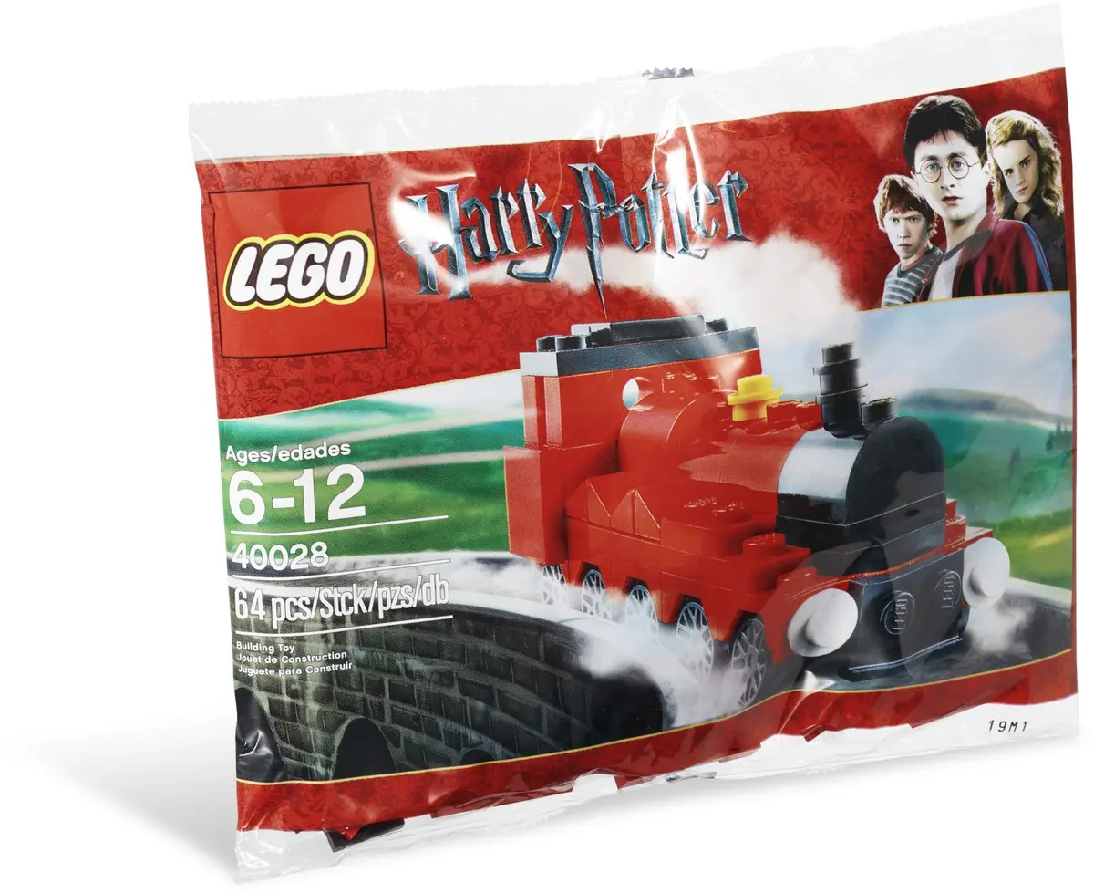 LEGO Harry Potter 40028 Mini Hogwarts Express set, image 3