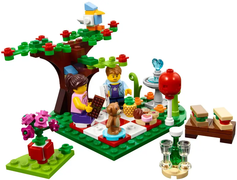 LEGO Seasonal 40236 Romantic Valentine Picnic set