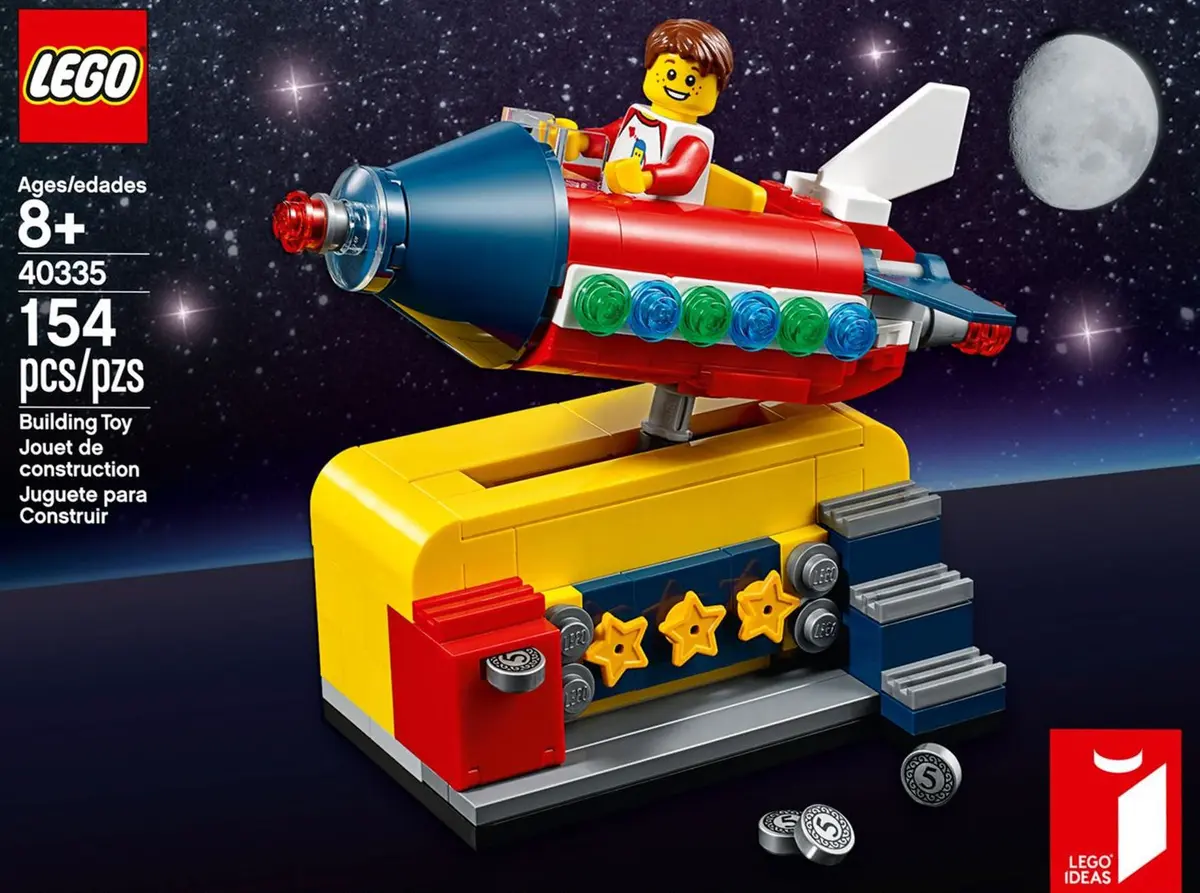 LEGO Ideas 40335 Space Rocket Ride set, image 2