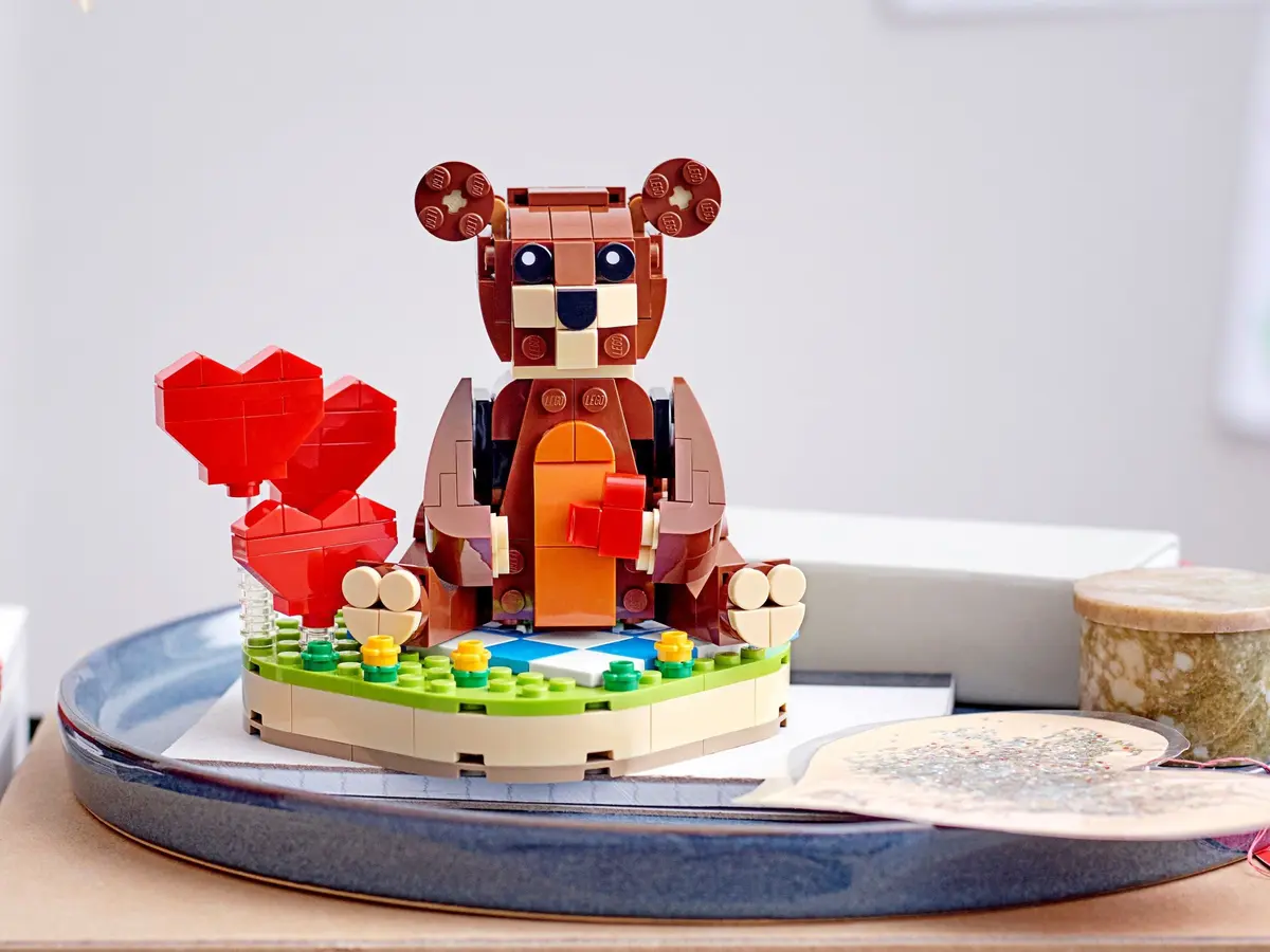 LEGO Seasonal 40462 Valentine's Brown Bear set, image 7