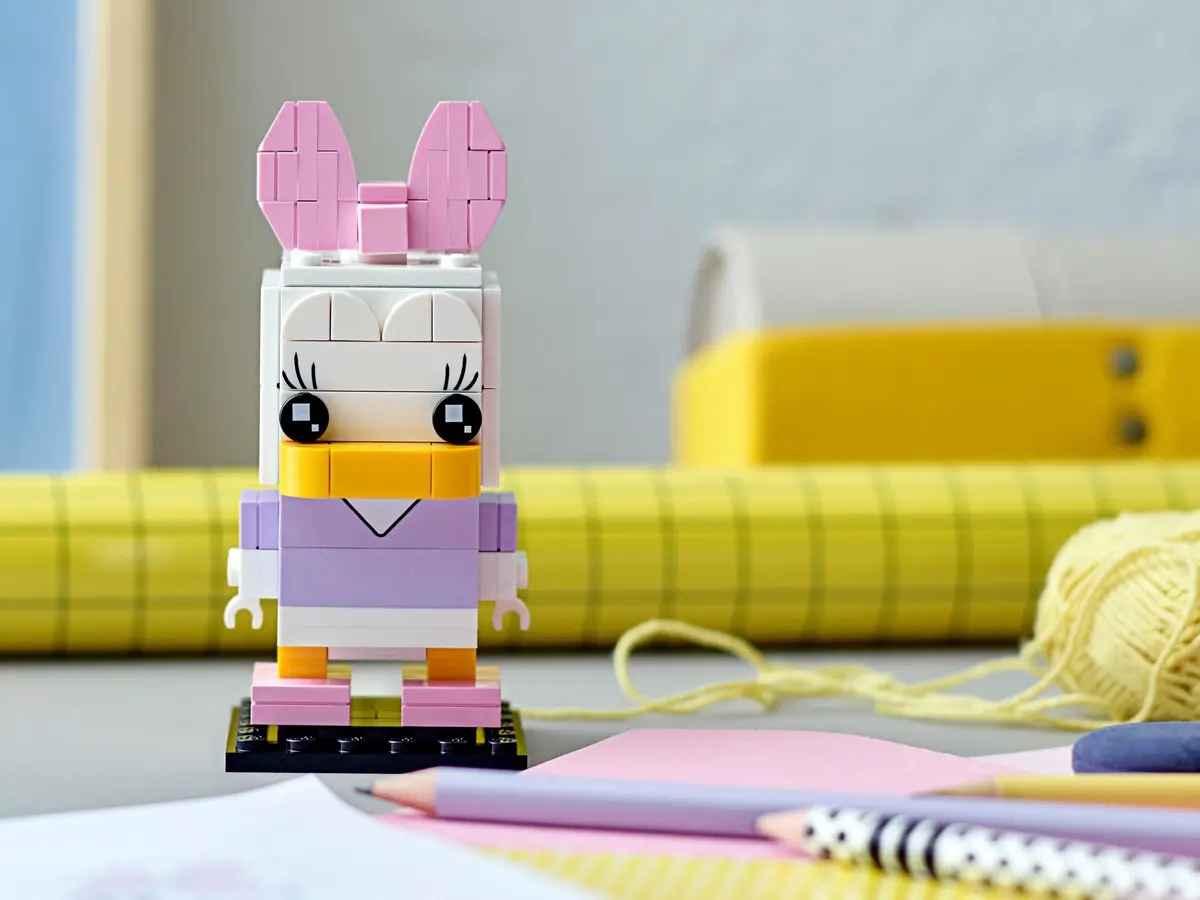 LEGO BrickHeadz 40476 Daisy Duck set, image 4