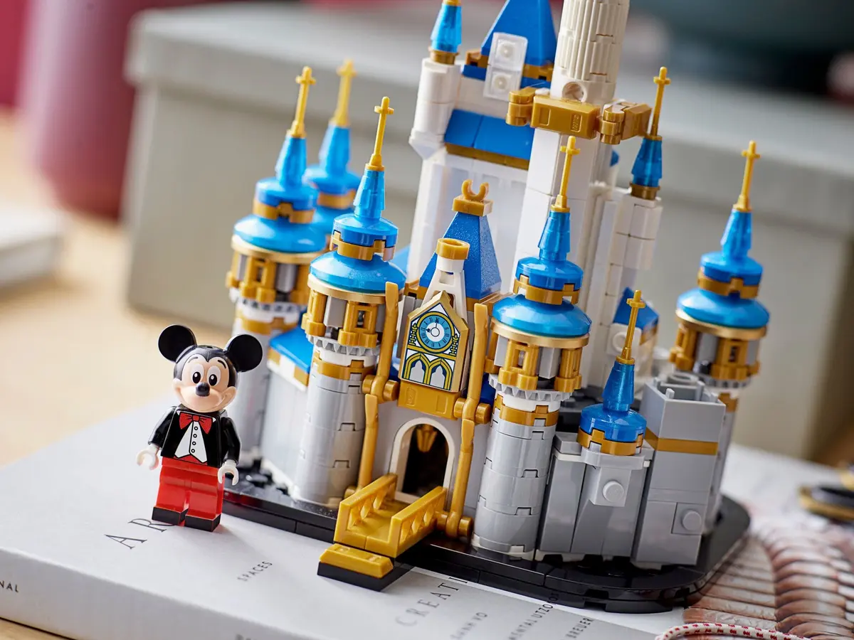 LEGO Disney 40478 Mini Disney Castle set, image 5