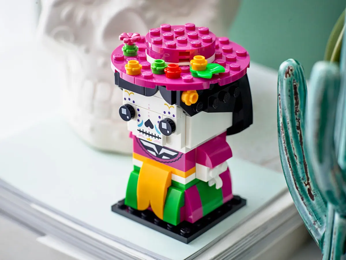 LEGO BrickHeadz 40492 La Catrina set, image 6
