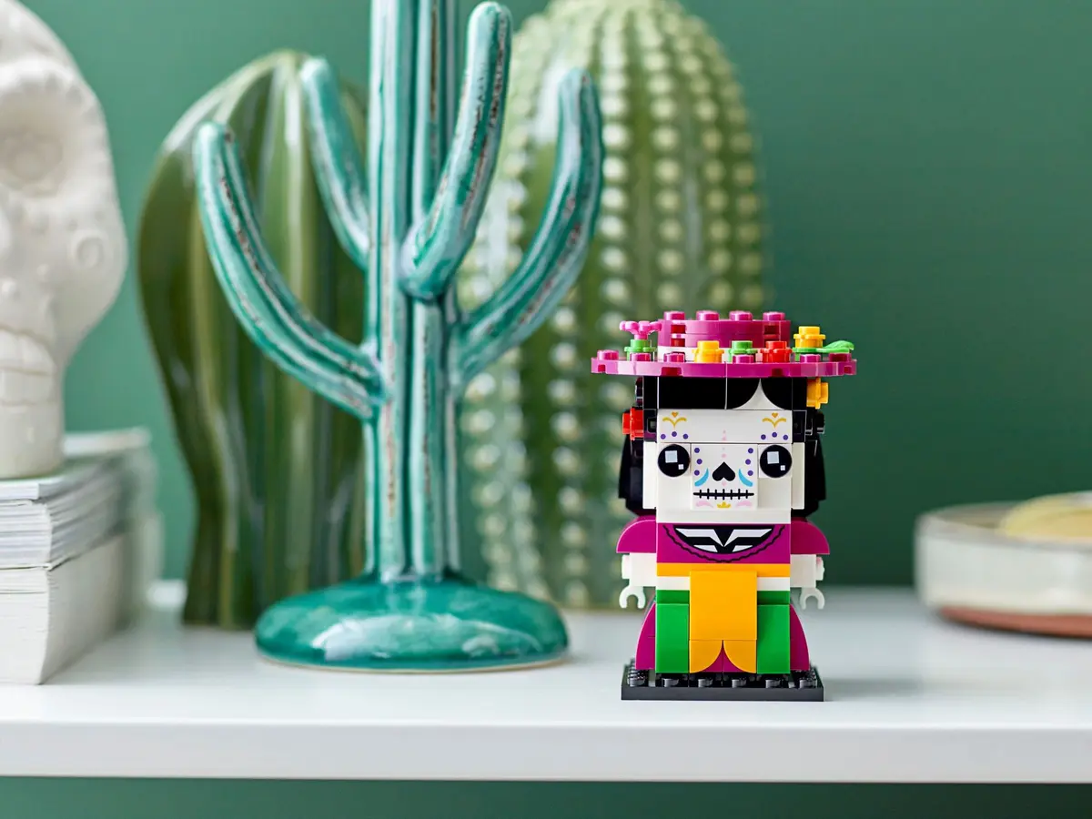 LEGO BrickHeadz 40492 La Catrina set, image 4