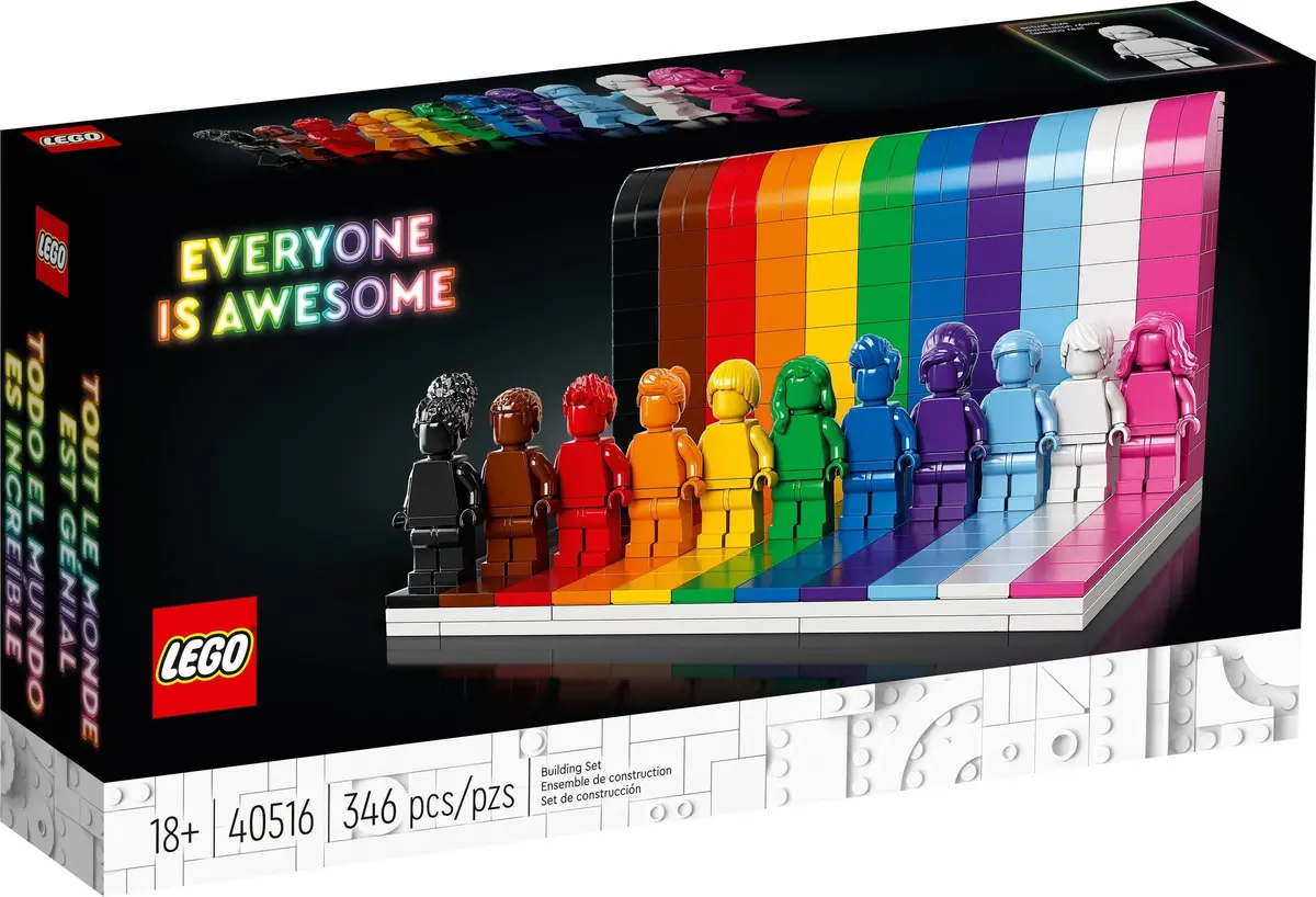 LEGO Icons 40516 Everyone Is Awesome set, image 2