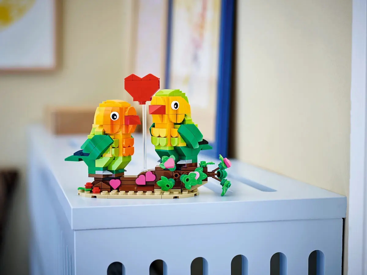 LEGO Seasonal 40522 Valentine Lovebirds set, image 5
