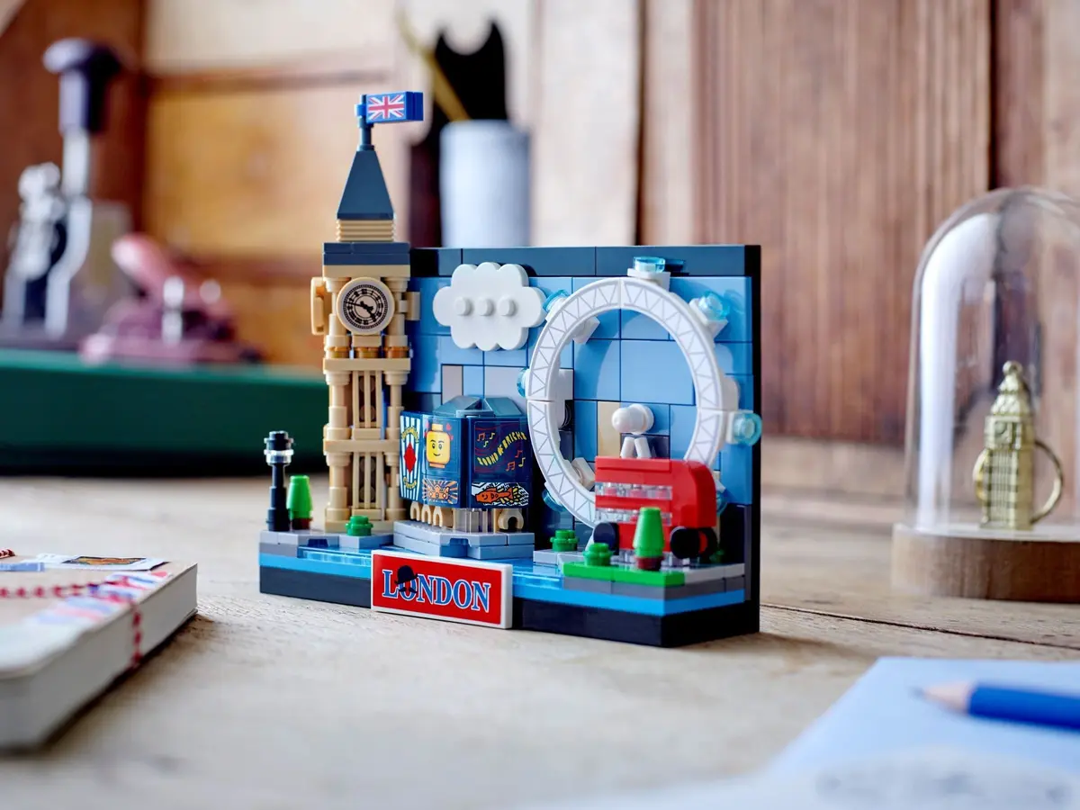 LEGO Creator 40569 London Postcard set, image 5