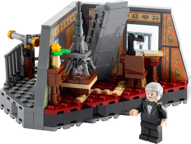 LEGO Icons 40579 Eiffel's Apartment set