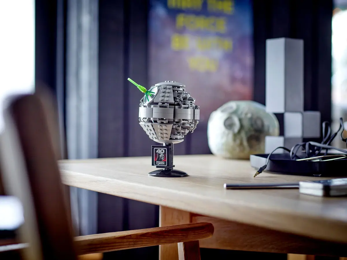 LEGO Star Wars 40591 Death Star II set, image 4