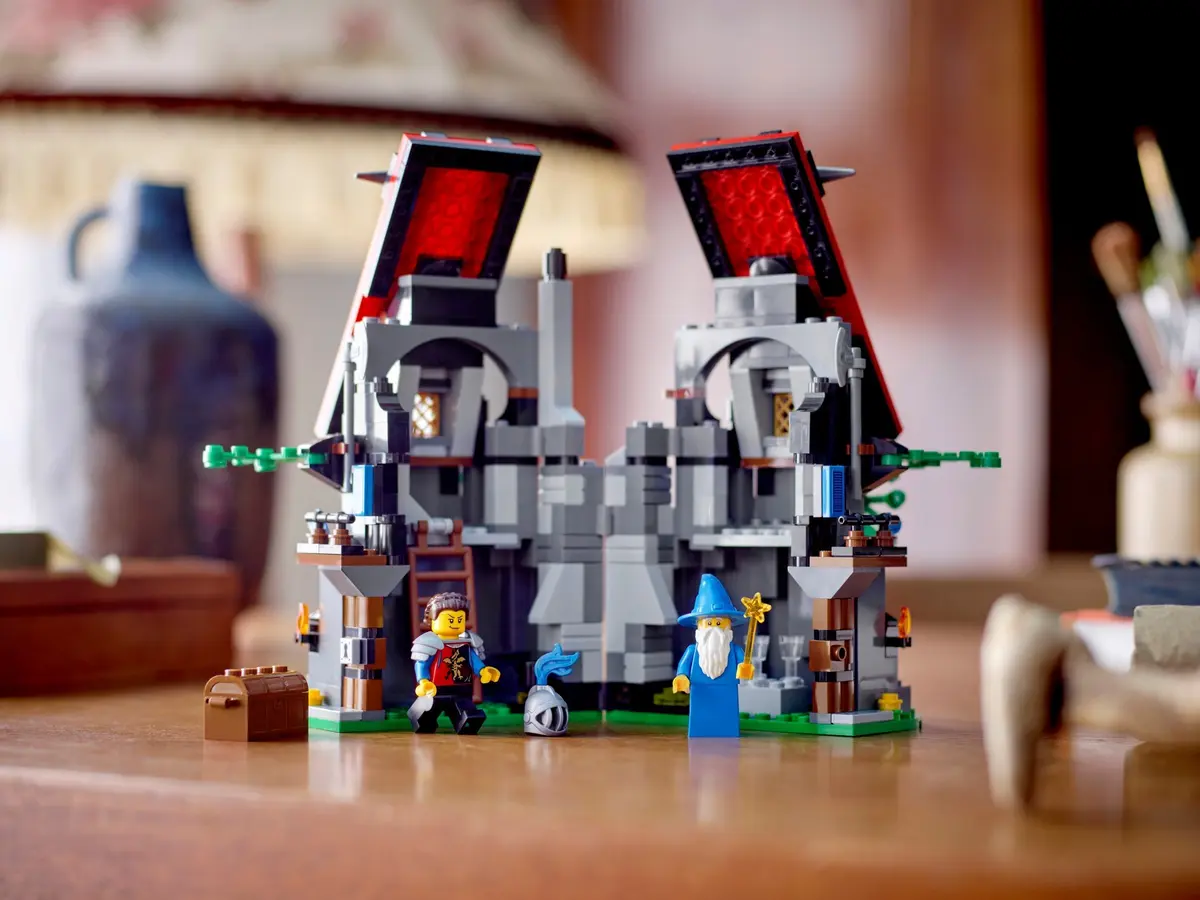 LEGO Icons 40601 Majisto's Magical Workshop set, image 5