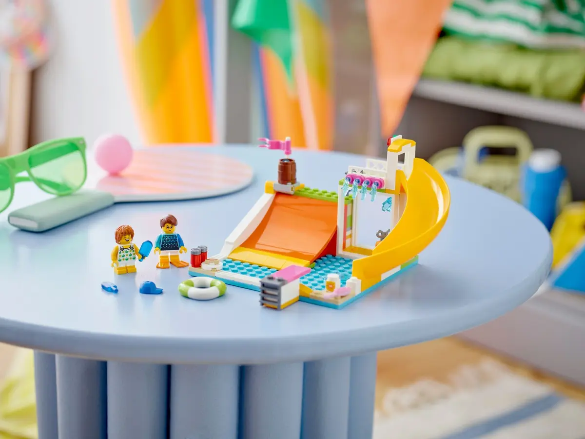 LEGO Promotional 40685 Water Park set, image 4