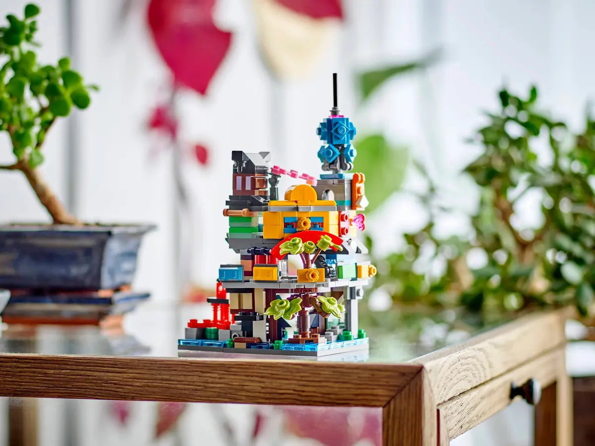 LEGO Ninjago 40705 Micro NINJAGO City Gardens set, image 4
