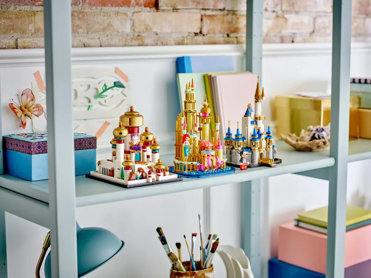 LEGO Disney 40708 Mini Disney Ariel's Castle set, image 6