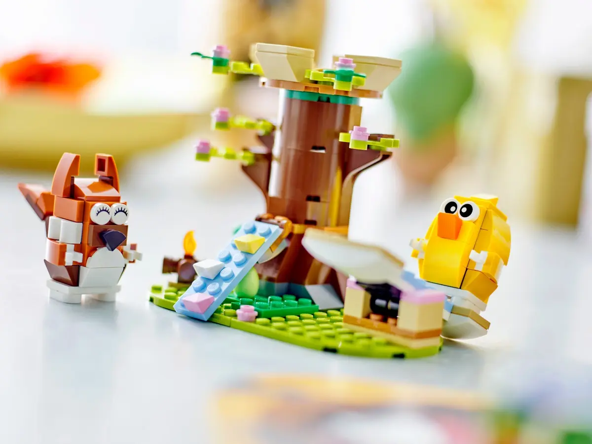 LEGO Seasonal 40709 Spring Animal Playground set, image 5