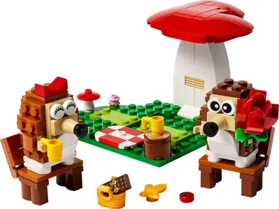 LEGO Seasonal 40711 Hedgehog Picnic Date set