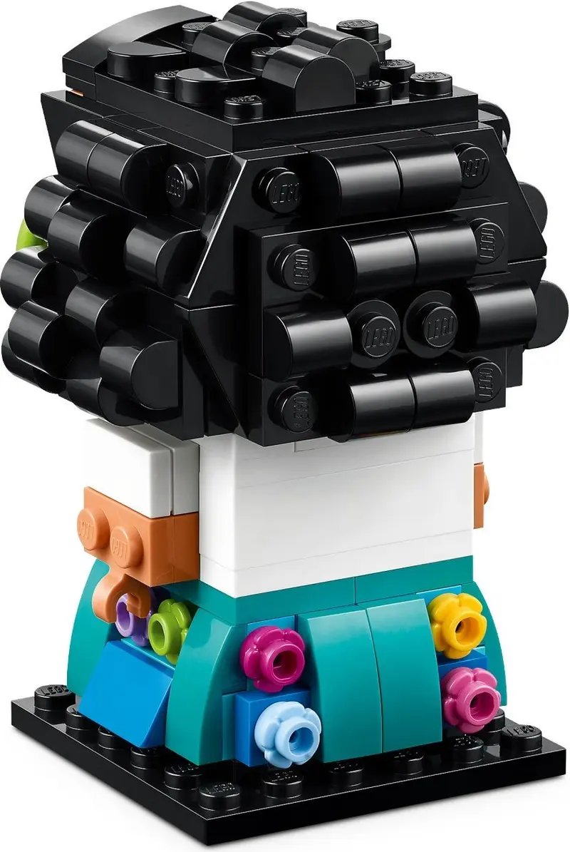 LEGO BrickHeadz 40753 Mirabel Madrigal set, image 2