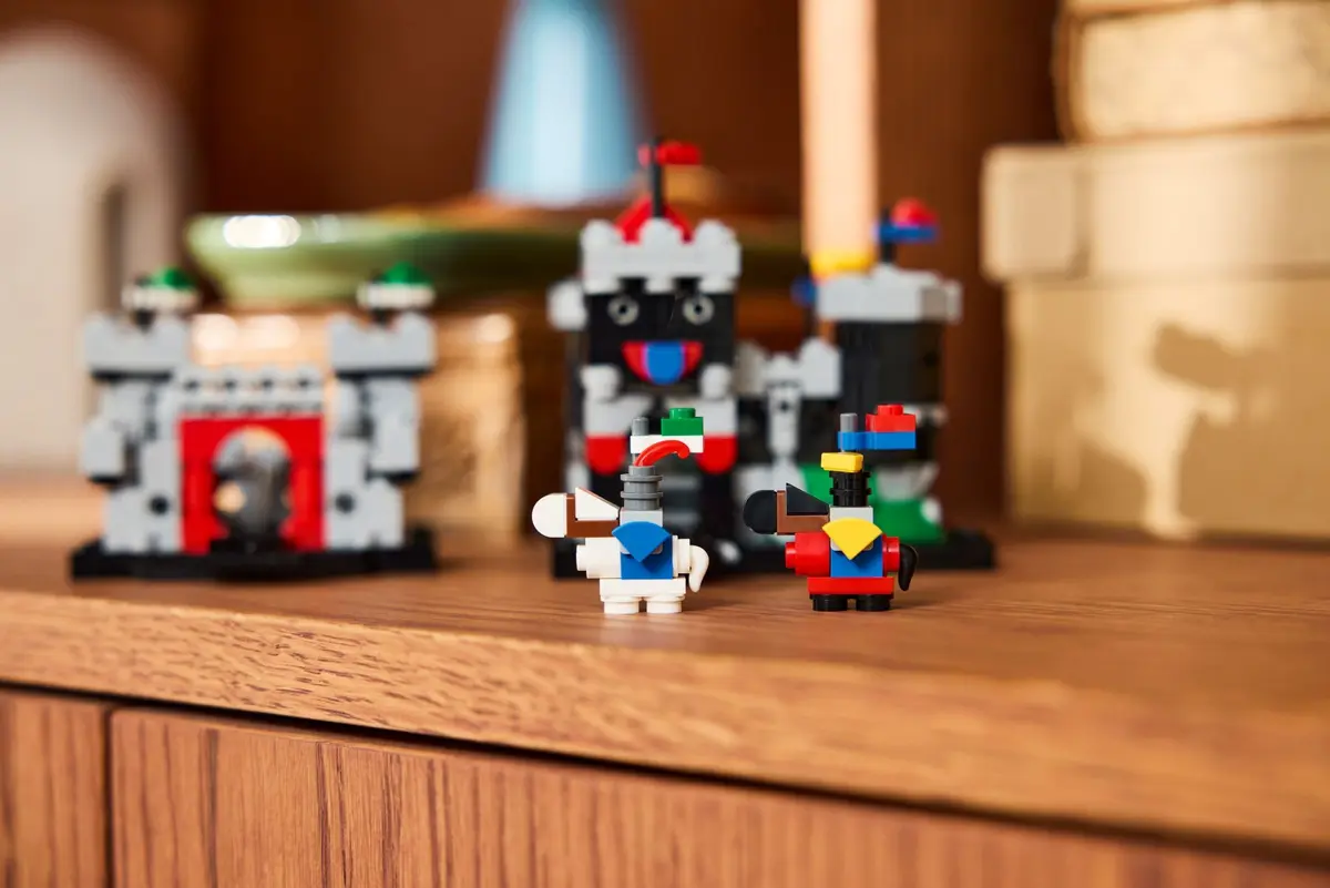 LEGO Promotional 40775 Mini Knight's Castle set, image 6