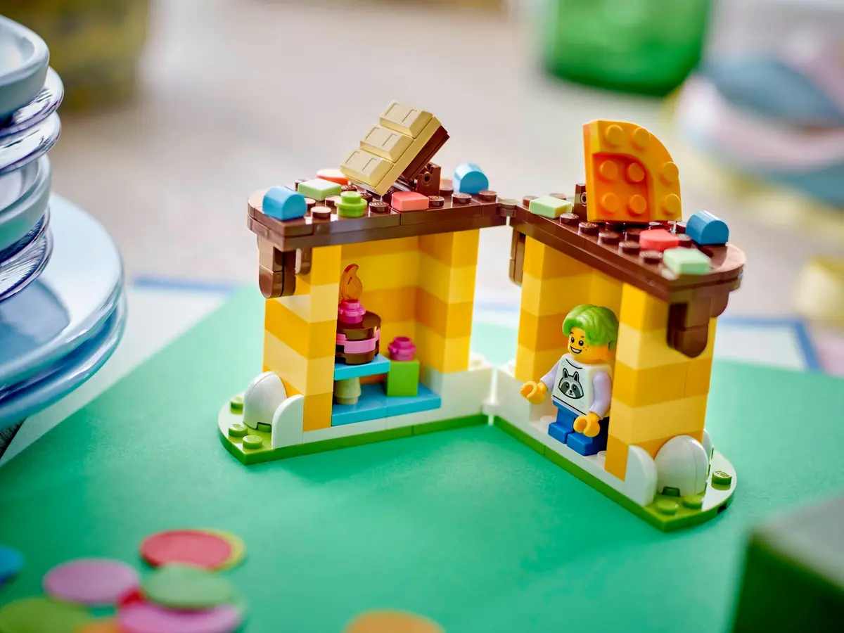 LEGO Seasonal 40780 Birthday Cake set, image 3