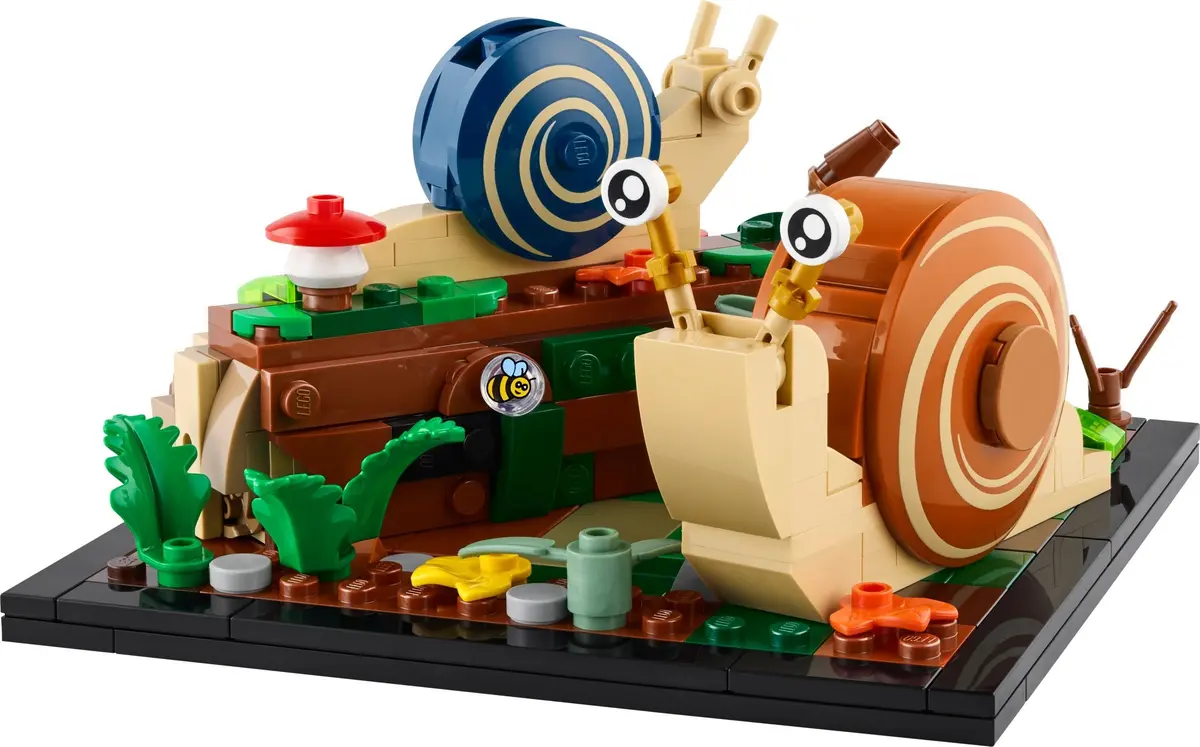 LEGO Ideas 40788 Friendly Snails set