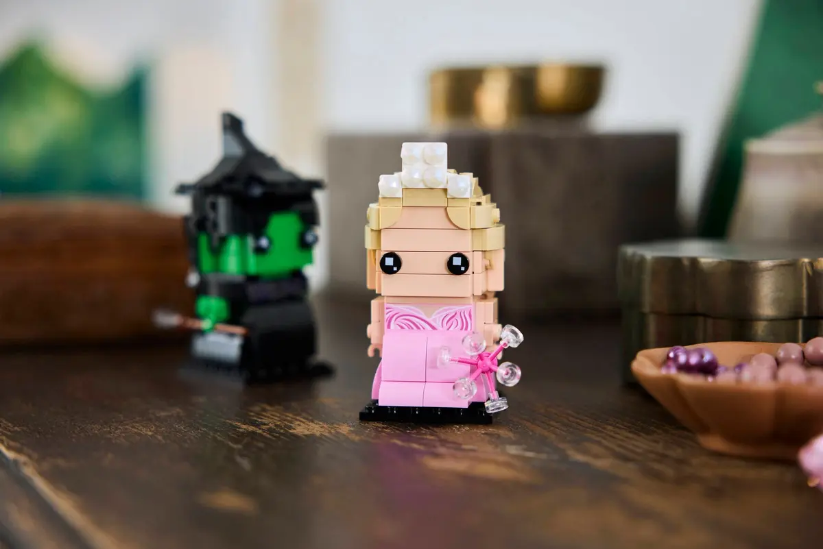 LEGO BrickHeadz 40794 Elphaba & Glinda Figures set, image 6