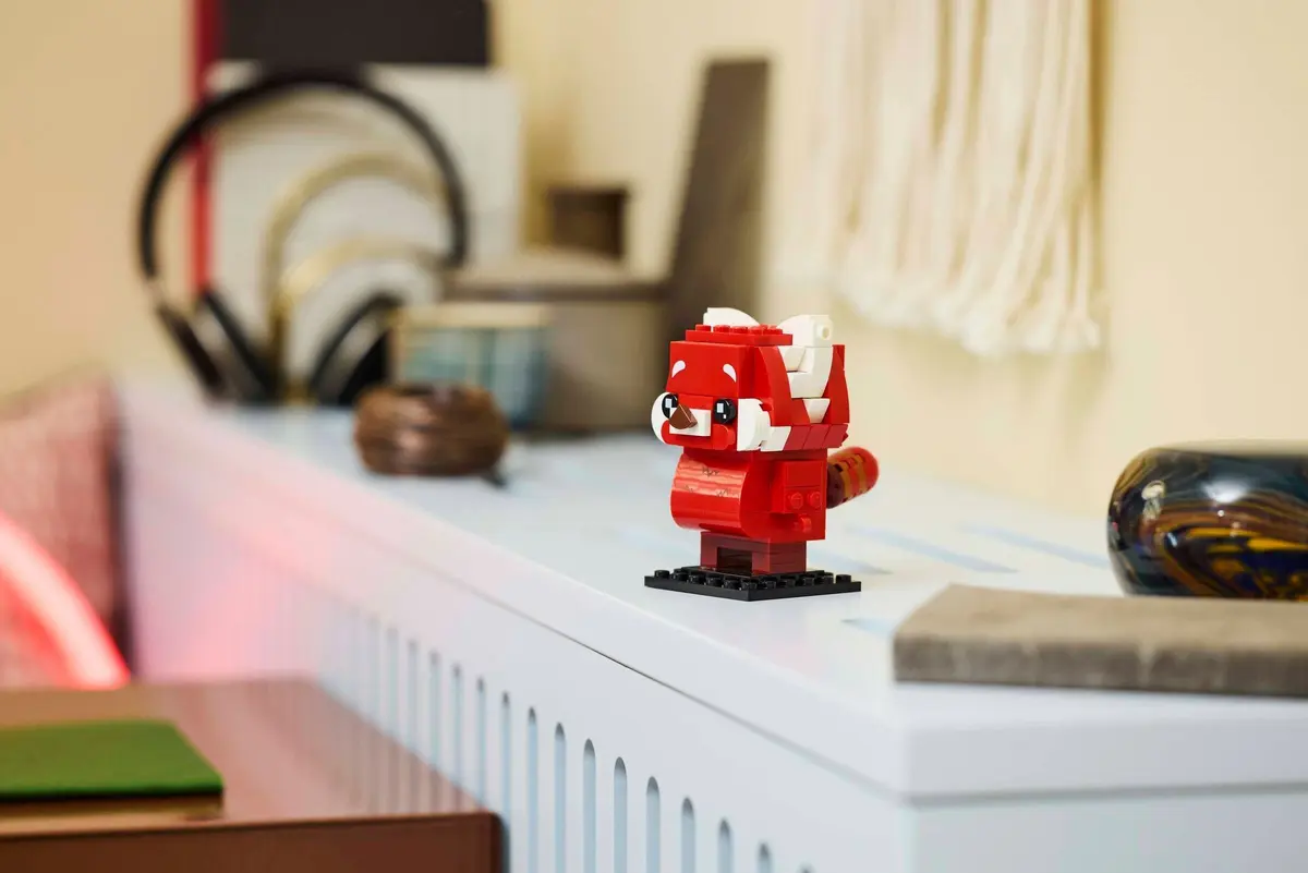 LEGO BrickHeadz 40798 Red Panda Mei set, image 4