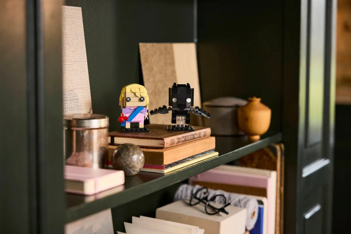 LEGO BrickHeadz 40802 Luna Lovegood & Thestral Figures set, image 6